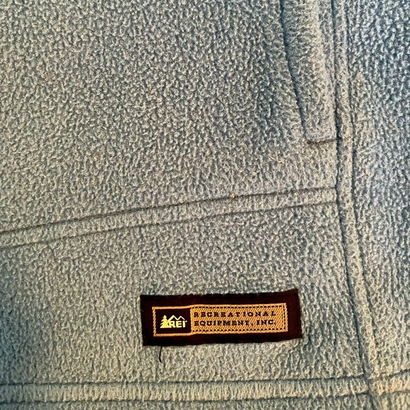 Women's REI Fleece Zip Front Long-Sleeved Summer Jacket, Cloud Blue, Size Medium - Picture 4 of 6